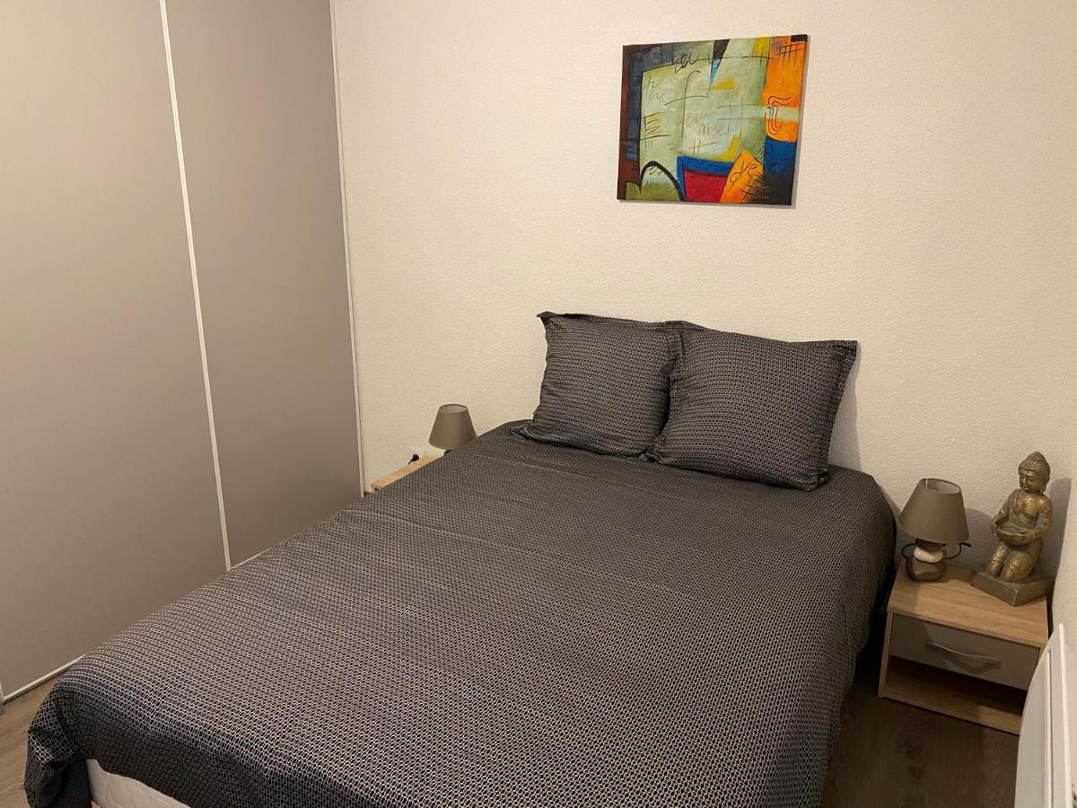 Appartement La Bâtisse de Chabot n°8 à Montluçon Extérieur photo
